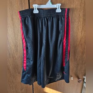 Vintage Y2k Nike Basketball Shorts | Mens Large